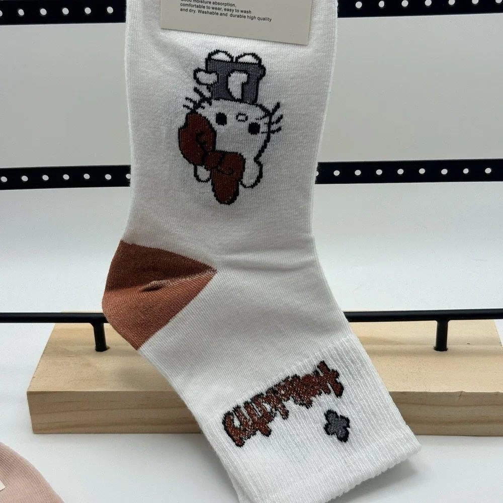 Hello Kitty  FashionSocks 3 Pair Set Women Pink  Crew Socks Cute Gift 9-11